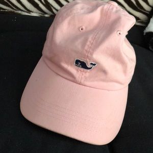 Vineyard vines pink hat